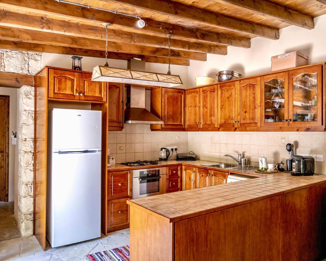 Listed Villa In Laneia Lania 外观 照片