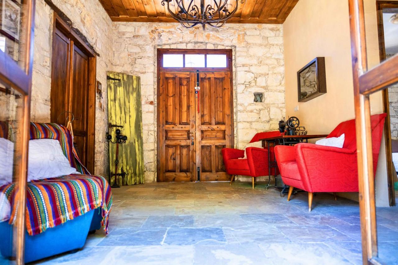 Listed Villa In Laneia Lania 外观 照片